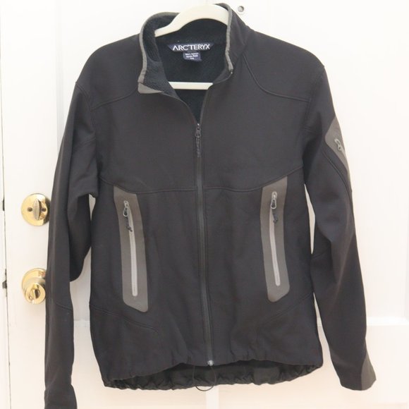 Arc'teryx black fleece jacket size S/P